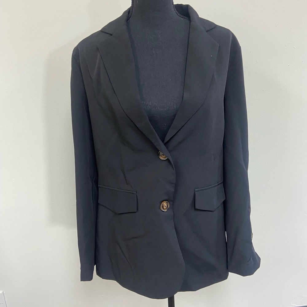 PLM blazer jacket with brown marble buttons